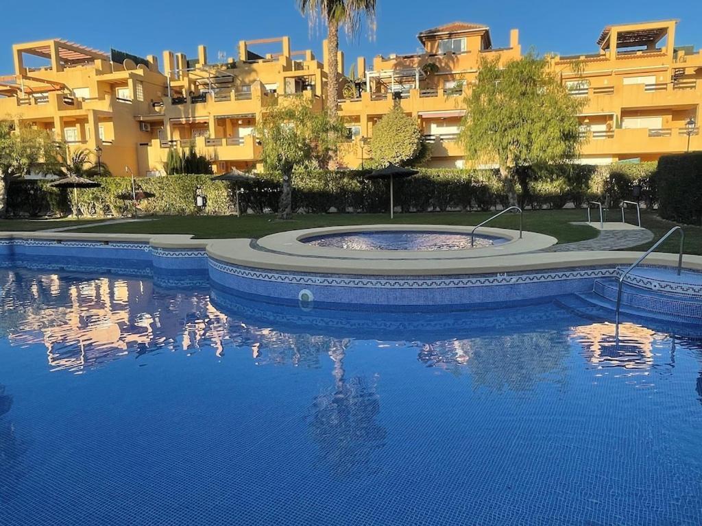 A Stunning 2 Bedroom Apartment 5 Min Walk To The Beautiful Beaches Of Vera Playa Playas de Vera Екстериор снимка